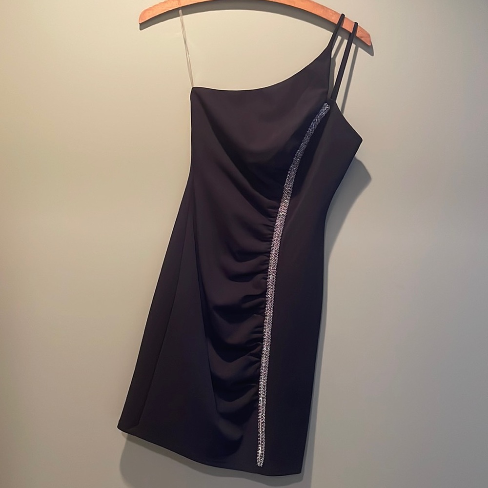 Embellised One-Shoulder Body-Con Dress Brand New Without Tag